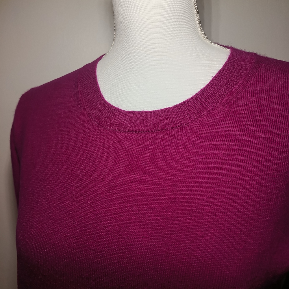 J. Crew Fucshia Woman M Crew Neck Wool Blend Sweater